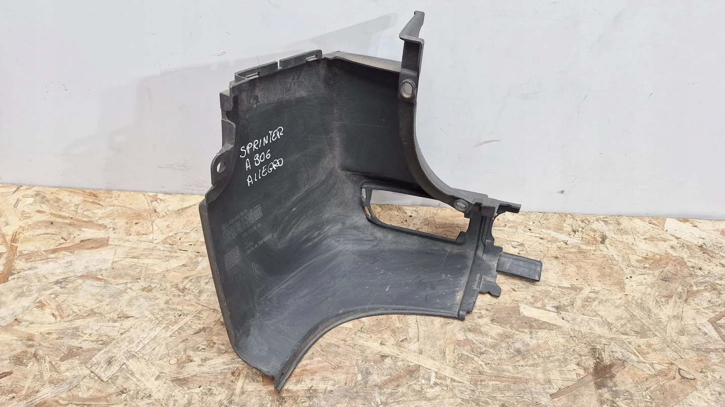Unité d’angle Pare choc A9068802371 Mercedes Sprinter W906