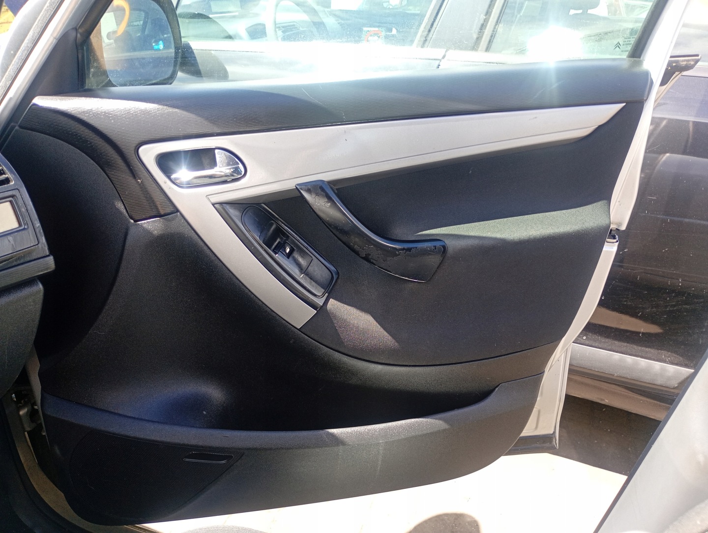 upholstery side right front Citroen C4 Picasso FL 07-13