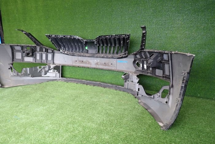 SKODA OCTAVIA III LIFT 17- front bumper front