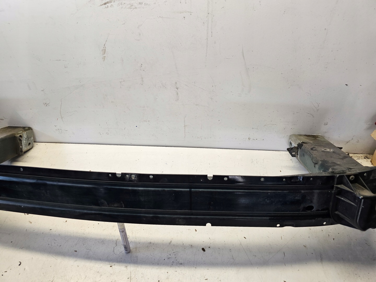 OPEL ZAFIRA C bumper support front pillar below front bumper Z30V