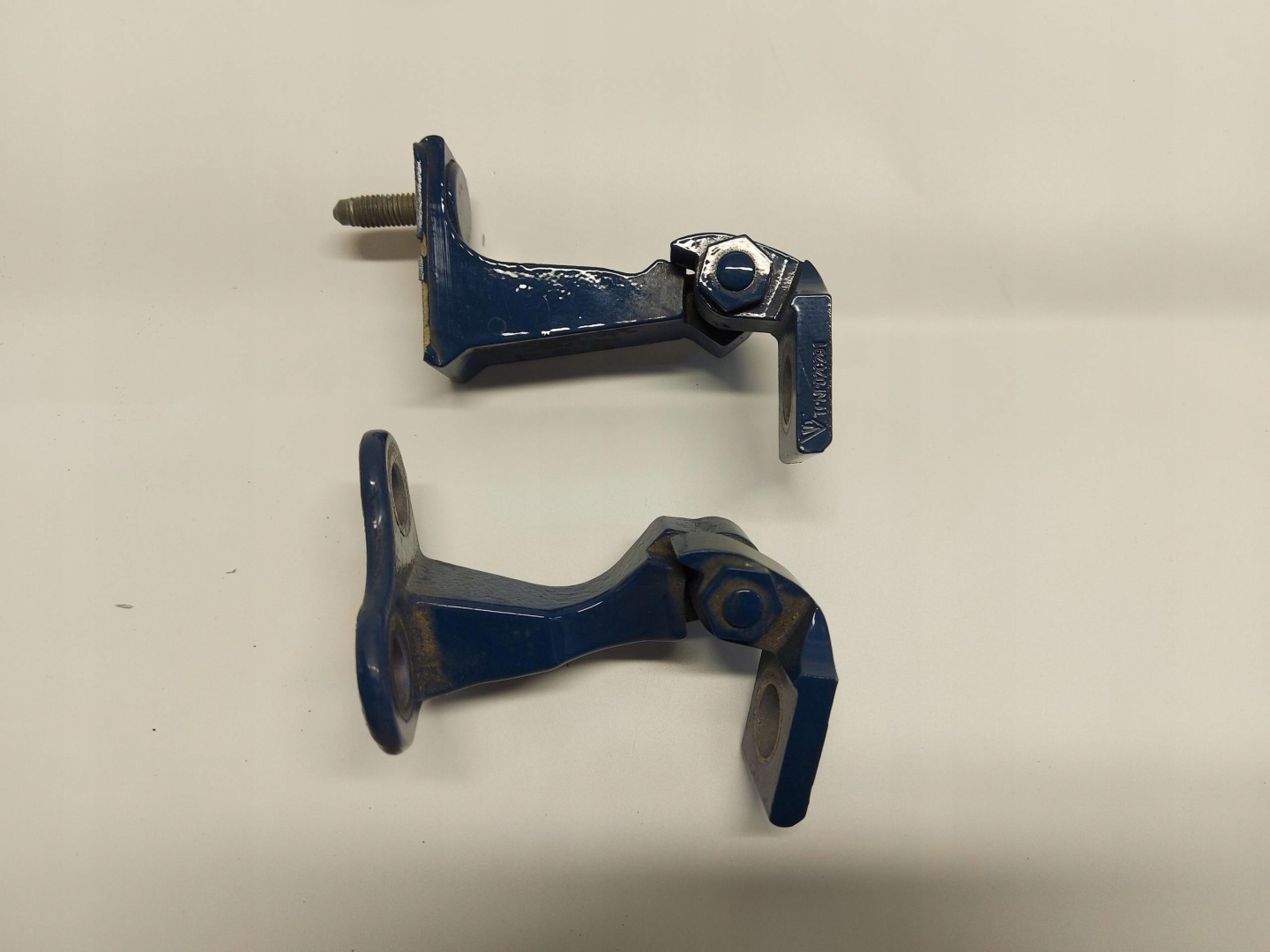 Porsche Taycan Cross Turismo hinges hinge right front upper lower kpl