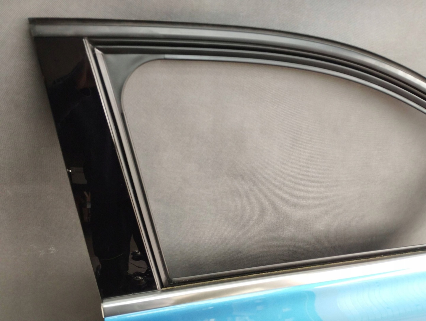 Mercedes-Benz B W246 W242 door right front 162