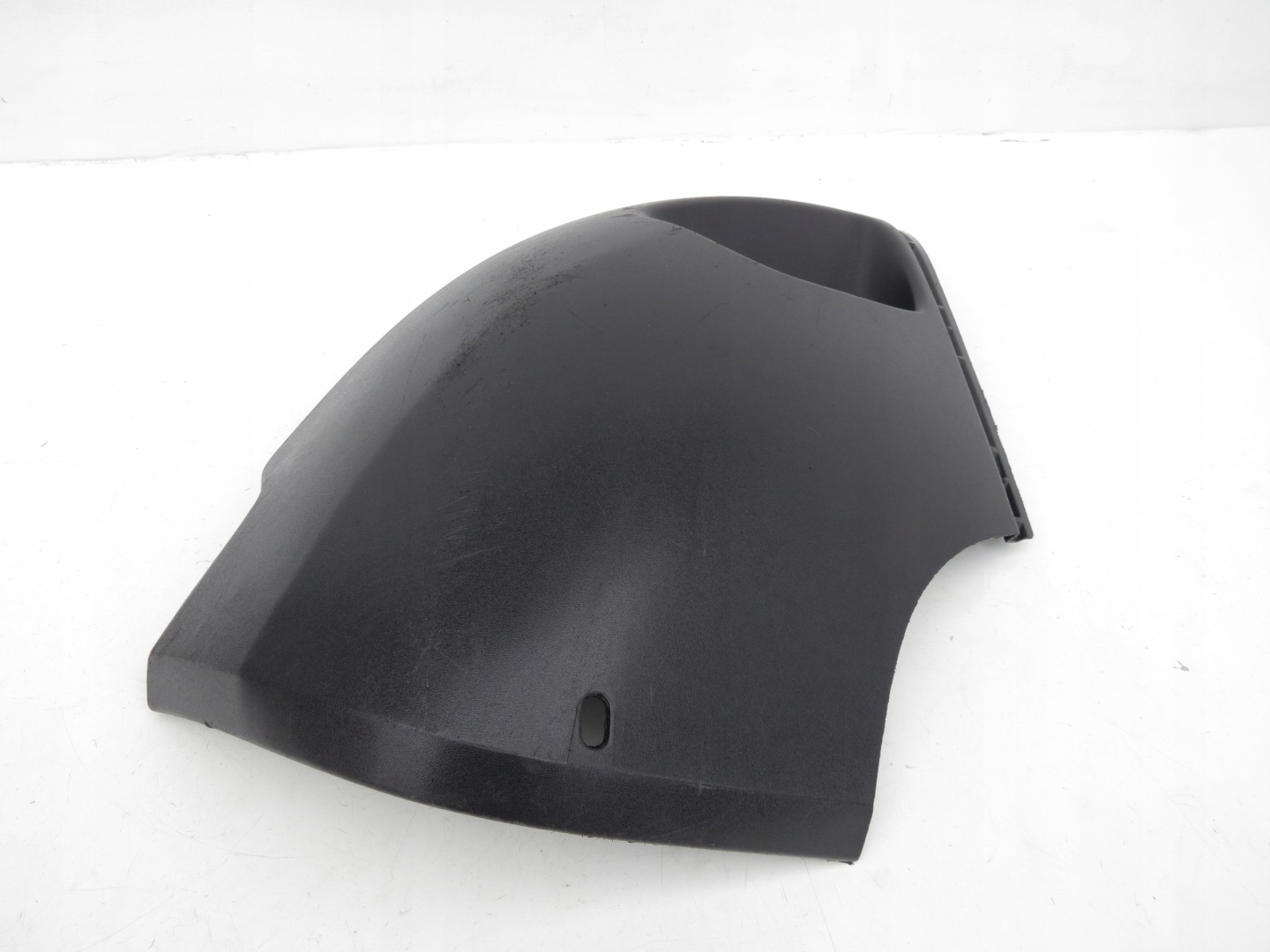 corner side of a bumper right front front 30678951 VOLVO XC90 and
