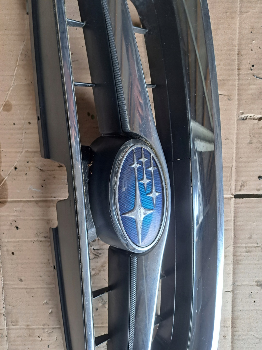Grill Grill SUBARU LEGACY IV 09R