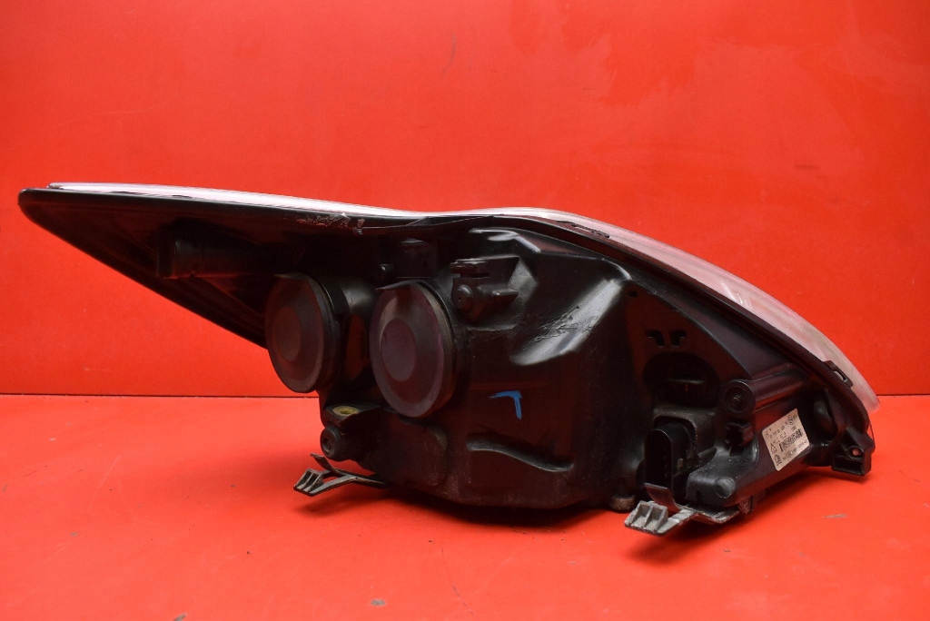REFLEKTOR left light front XENON EU 8M51-13D155-AD FORD FOCUS MK1 LIFT