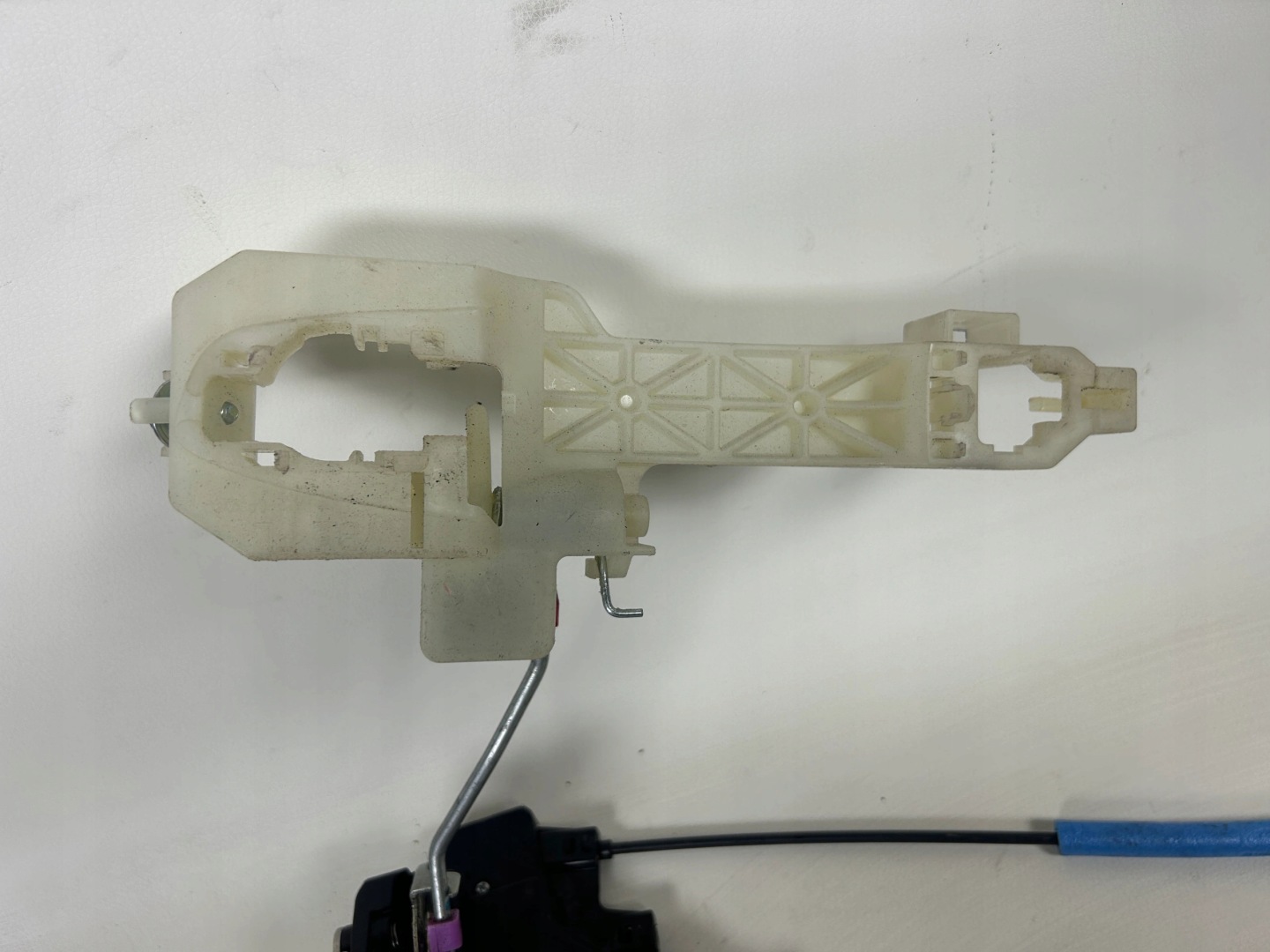 Kia Rio IV lock door left 81310-H8040