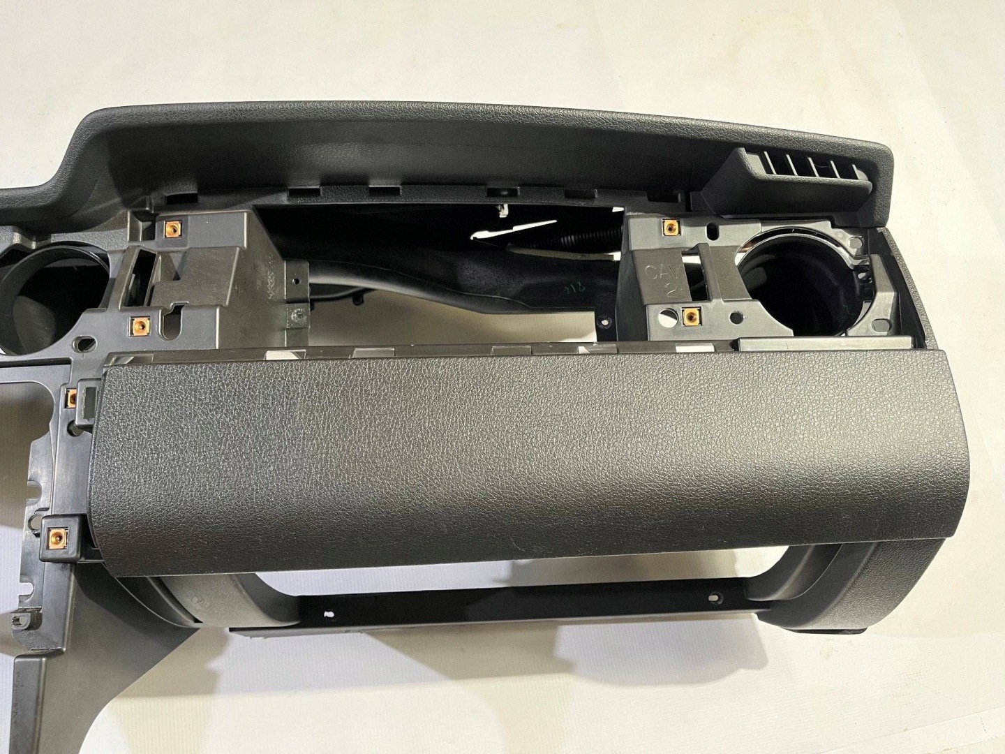 dashboard instrument panel console Ford Mustang V 2005-2009