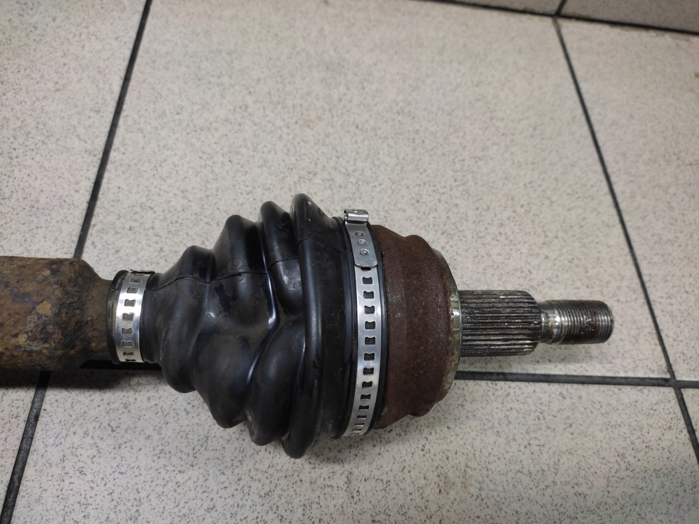 SEAT LEON and 1.4 petrol semi-axis NAPEDOWA right