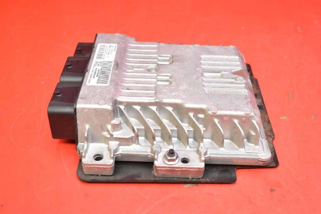 control unit computer of the engine 9800268980 CITROEN DS4 1.6 e-HDI 112 KM 10-16