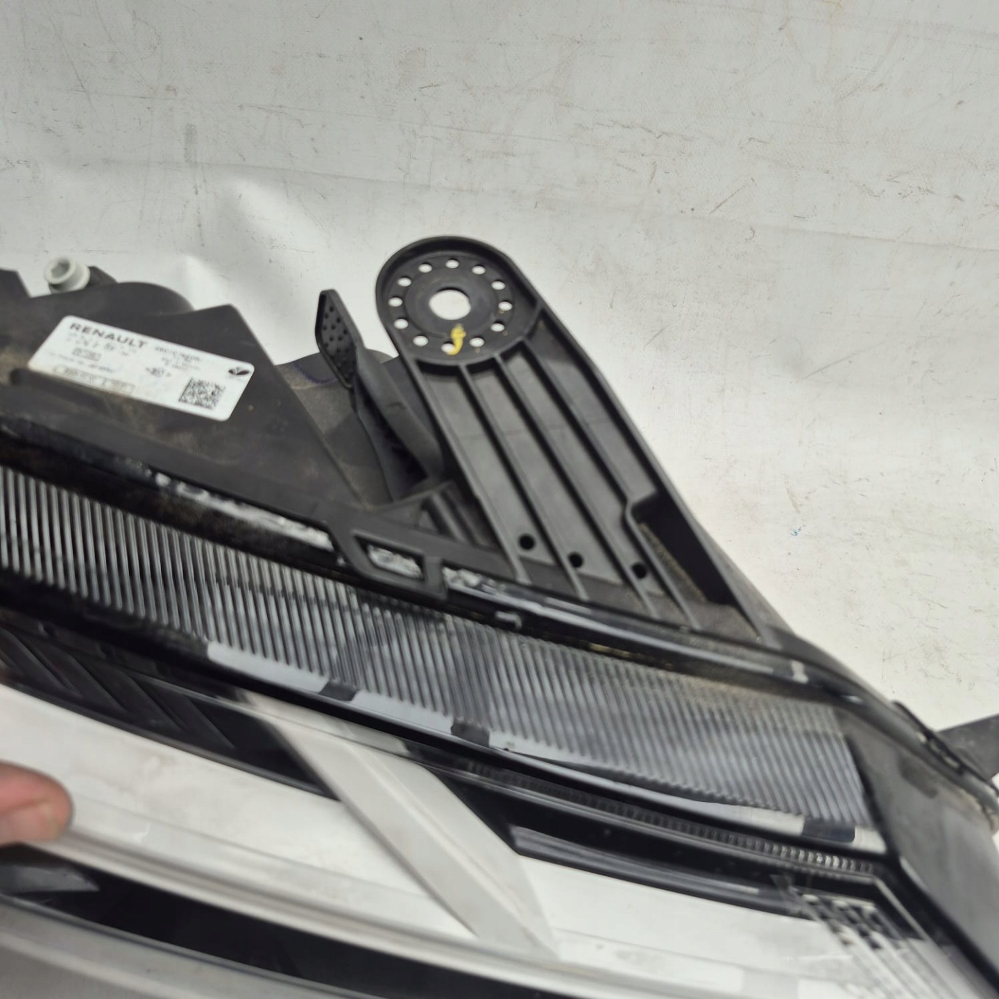 DACIA SANDERO III 20- light right front front FULL LED 260107920R