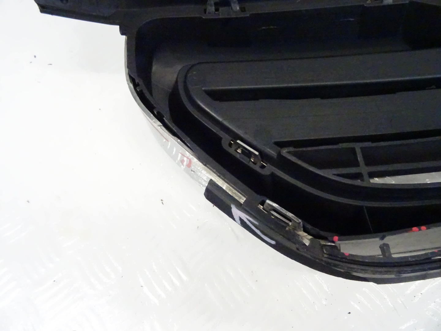 grill grille front front PEUGEOT 2008 and 9678490677