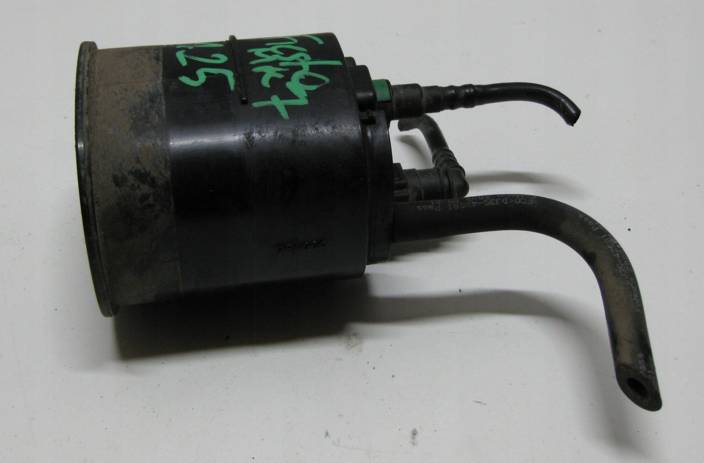 FORD FIESTA MK7 1.25 09R carbon filter 8V51-9D653