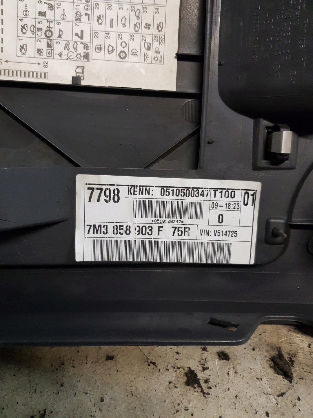 passenger compartment driver´s SEAT ALHAMBRA and FL 7M3858903F