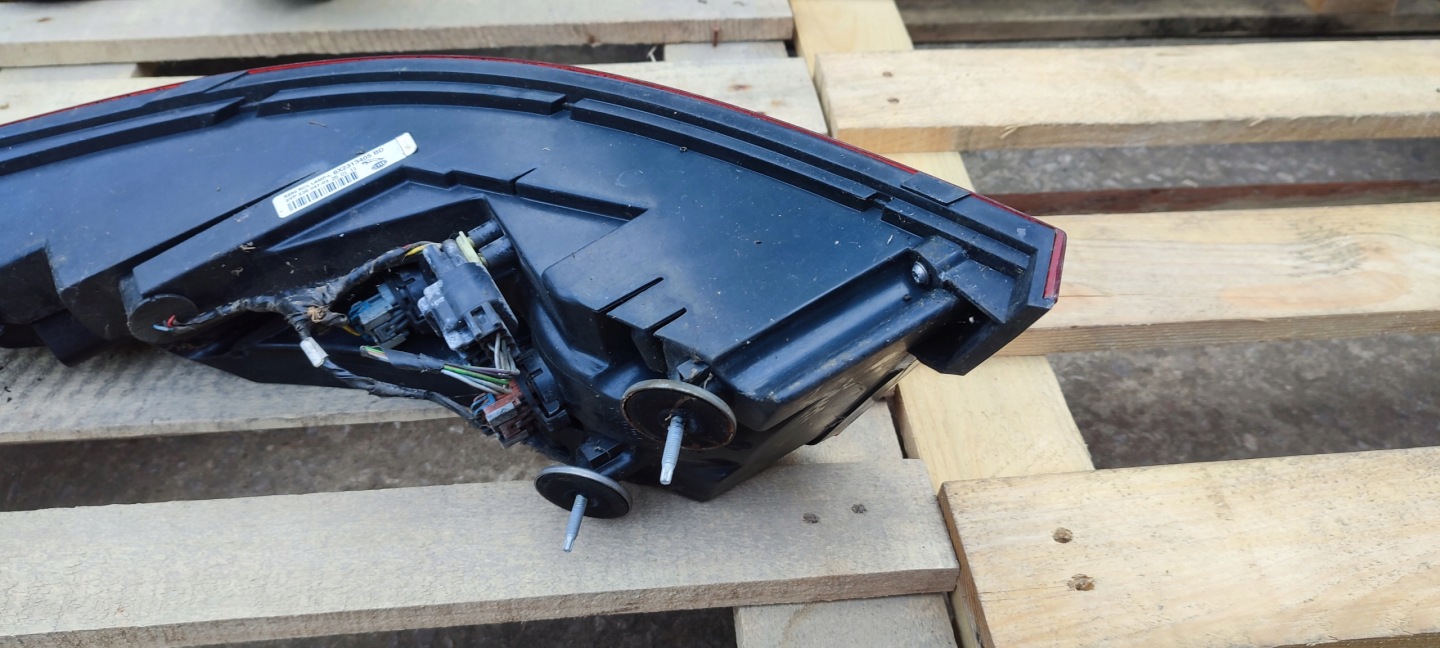 light left rear left rear part JAGUAR XF X250 8X2313405BD