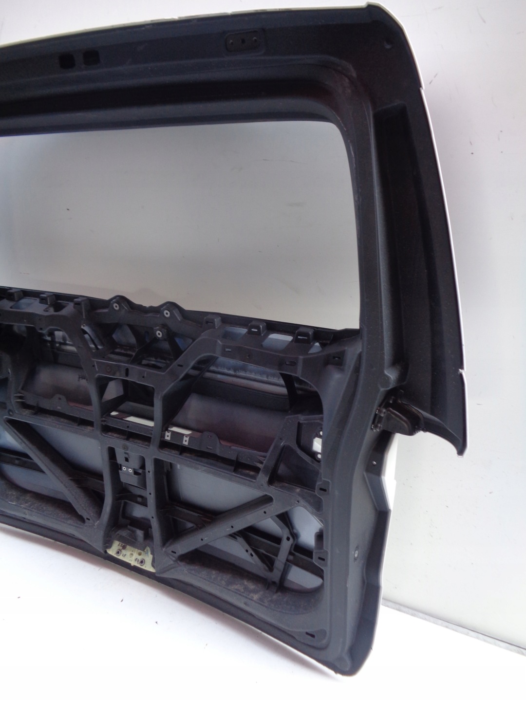 Heckklappe VW T7 21- NR 29190