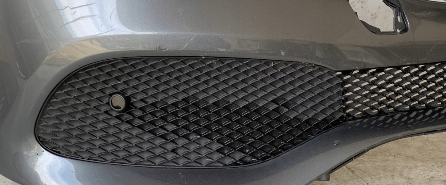 bumper front front MERCEDES E-KLASA 213 PDC