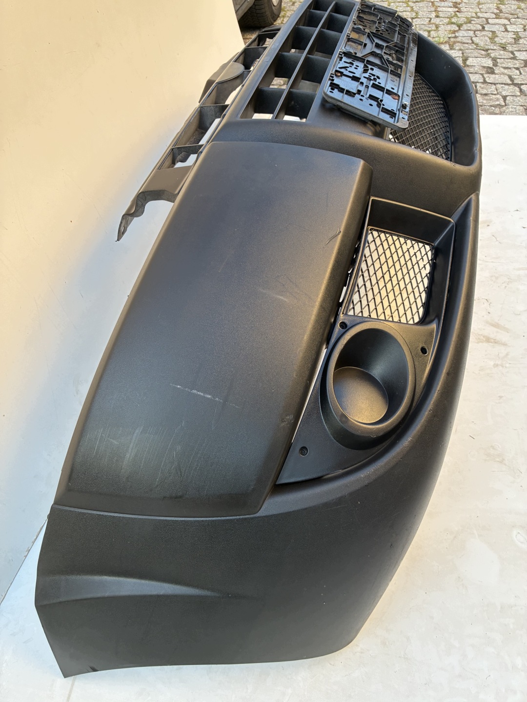 bumper front front Fiat Doblo and Lift 06-10r. ==OEM== Eu