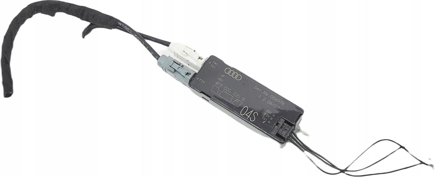 AUDI A6 C6 amplifier module aerial RADIA 4F9035225B KOMBI