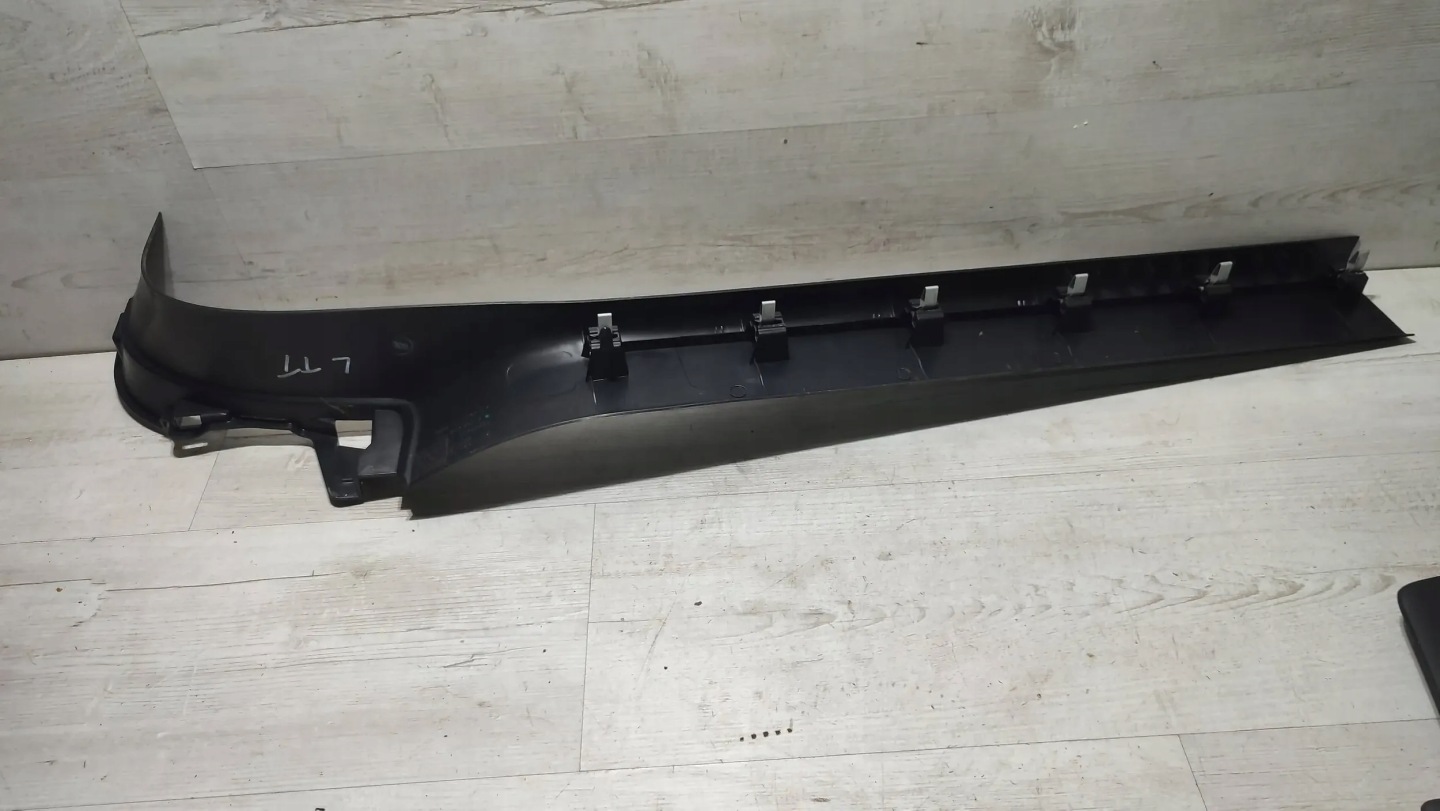 Audi TT 8J 13r 2.0tdi front side left moulding of the threshold