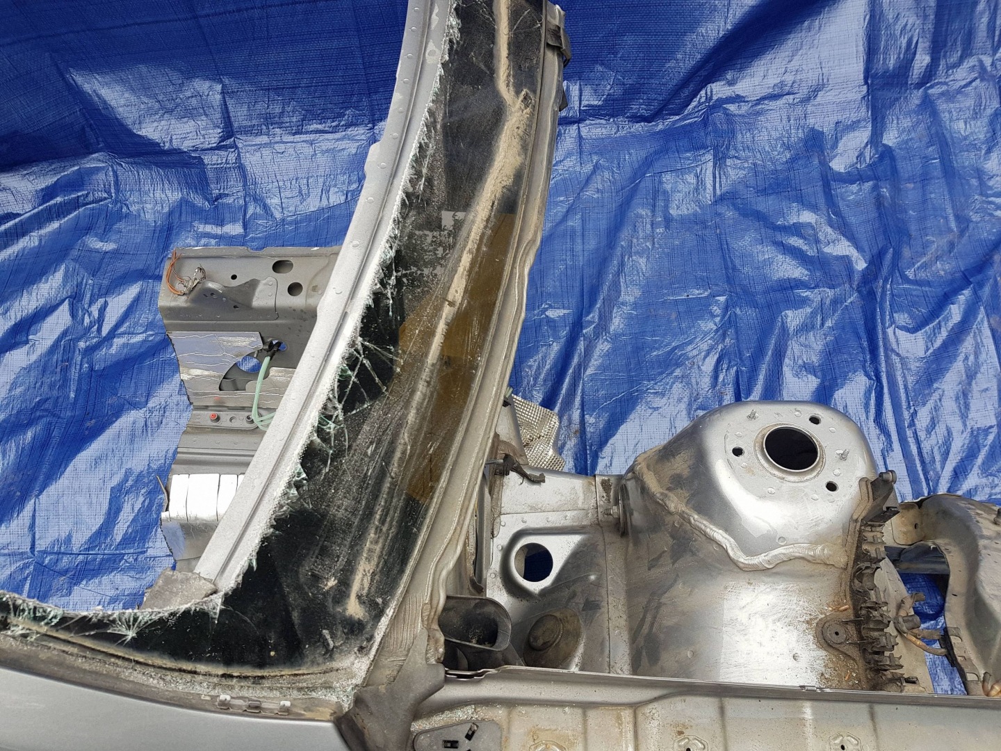 MERCEDES GL GLS ML X166 W166 quarter pillar right front 792