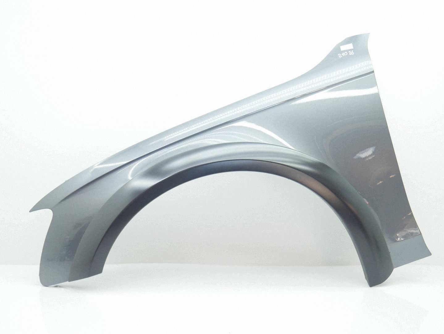fender left front front moulding AUDI A4 B8 LIFT ALLROAD LX7R