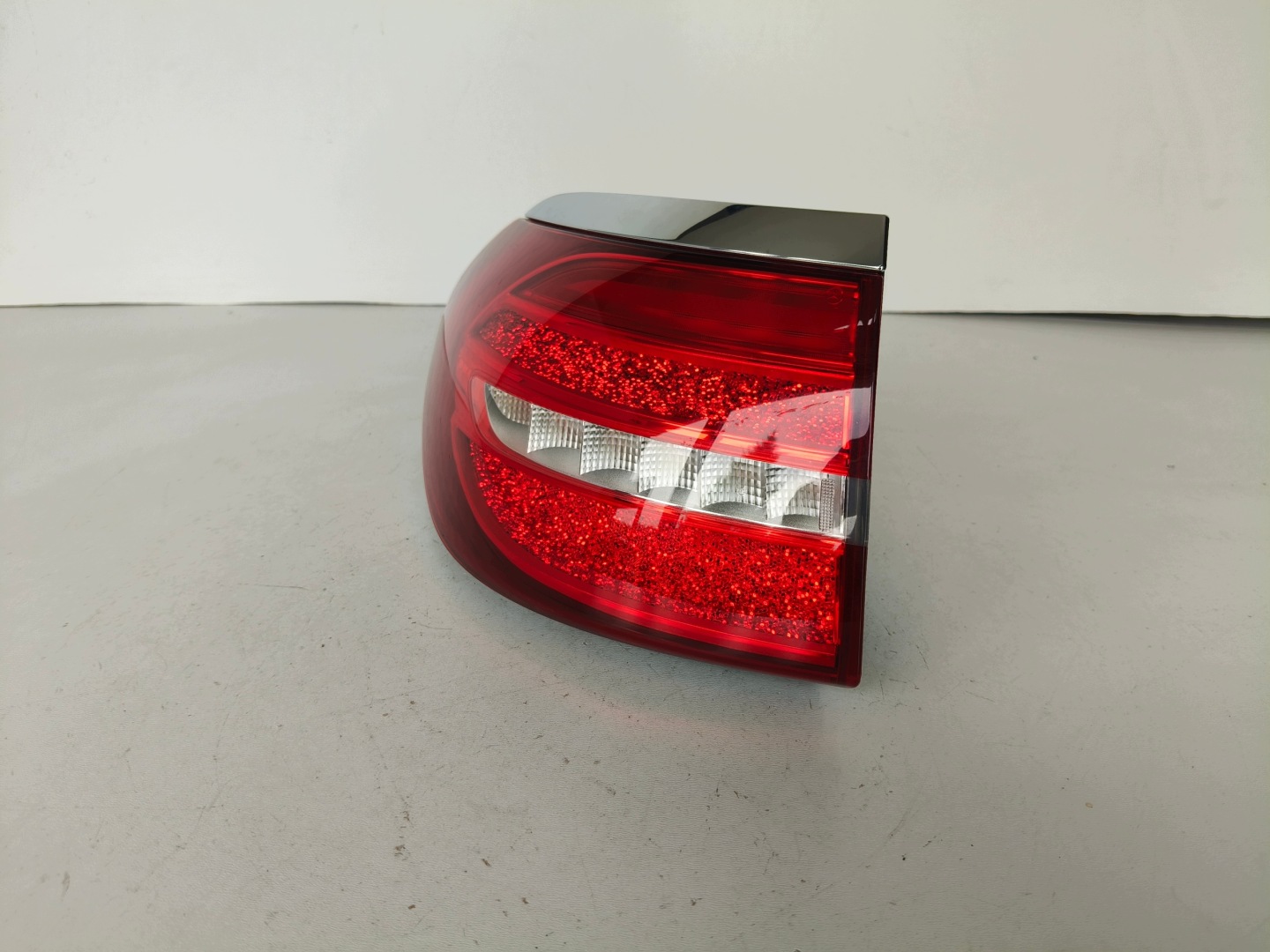 light left rear MERCEDES E-KLASA W213 16- LED KOMBI T50