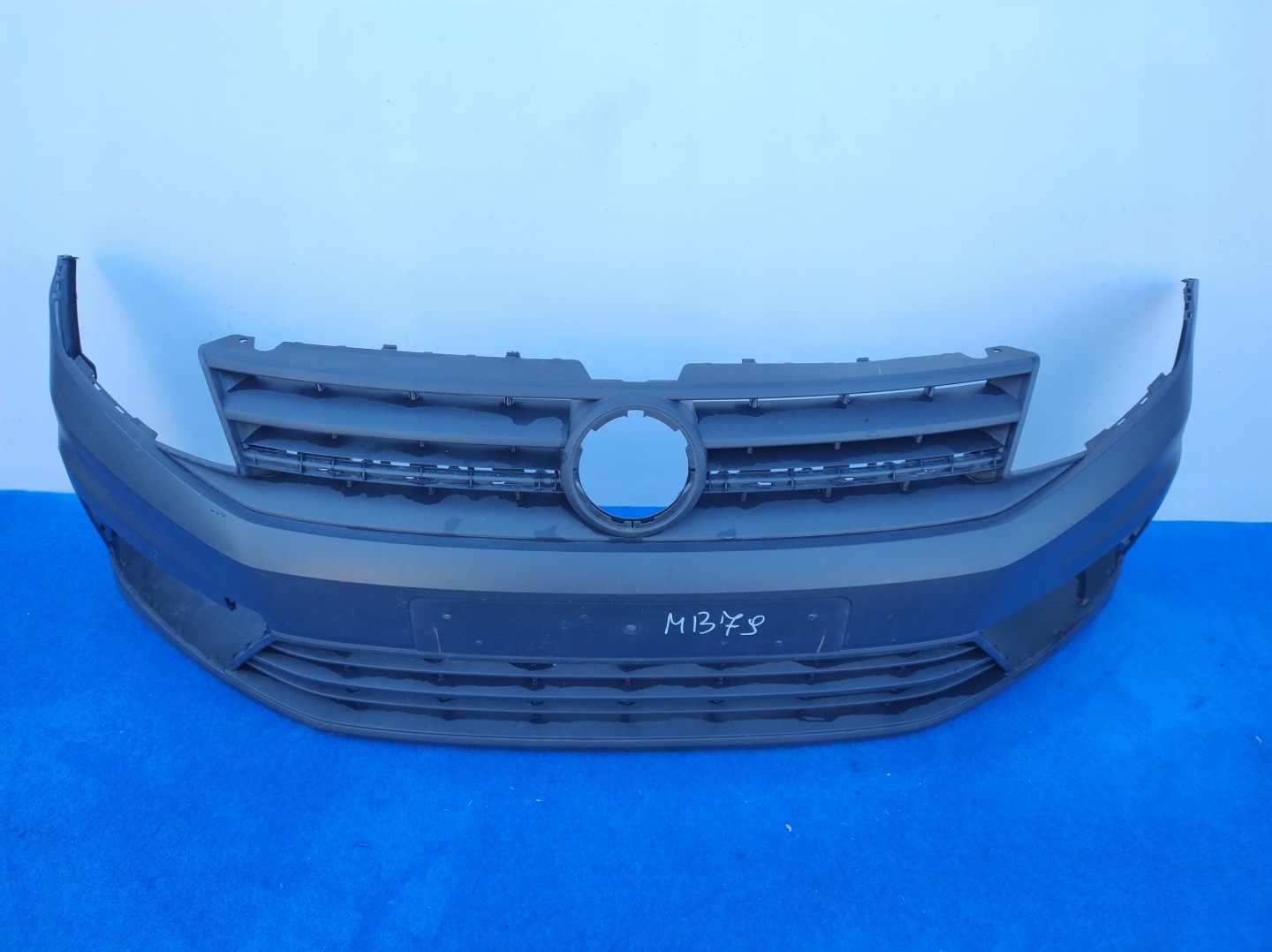 VW CADDY 15-20 ROK 2K5 bumper front below CHROMY 2K5807221J MB79