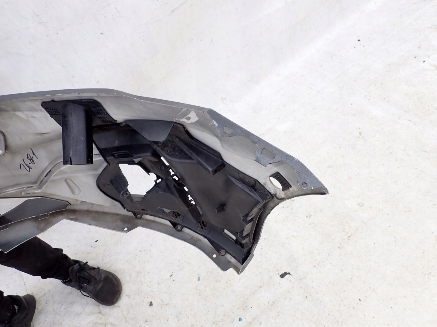 FORD FOCUS IV MK4 ST-LINE 18- bumper front PDC
