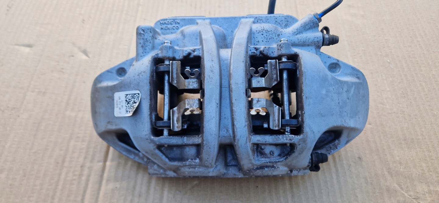 calipers front AUDI Q5 80A615106CF 80A615105CF IDEAL KOMPLET 2 SZT
