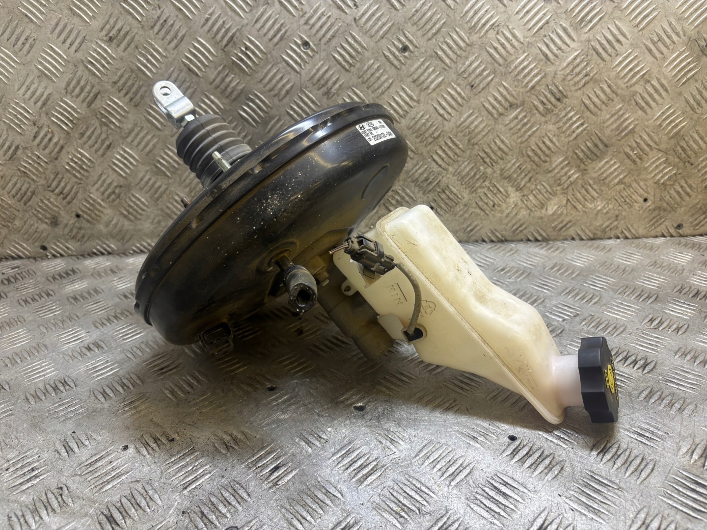 Servo HYUNDAI TUCSON III 2018 58500-D7200