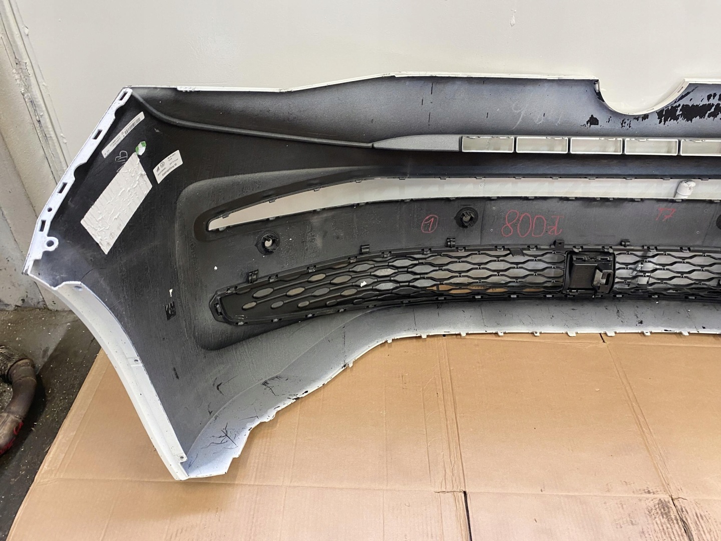 VW T7 MULTIVAN TRANSPORTER 21- front bumper 4XPDC RADAR 7T0 7T0807221C