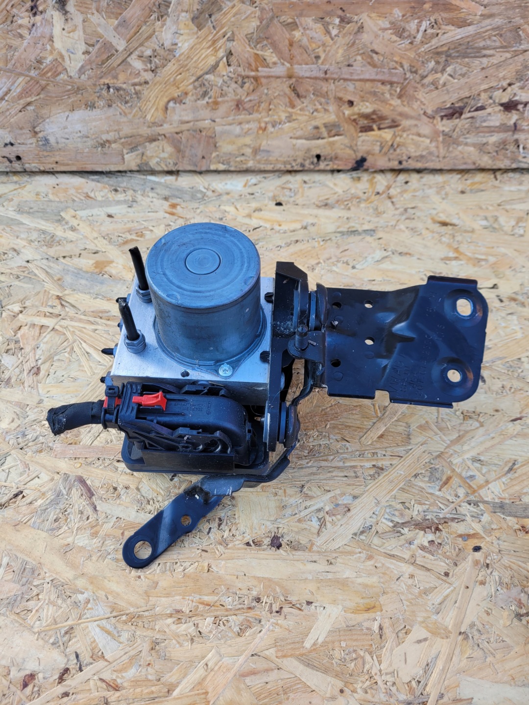 pump ABS brake VW SKODA AUDI 2Q0614517AP