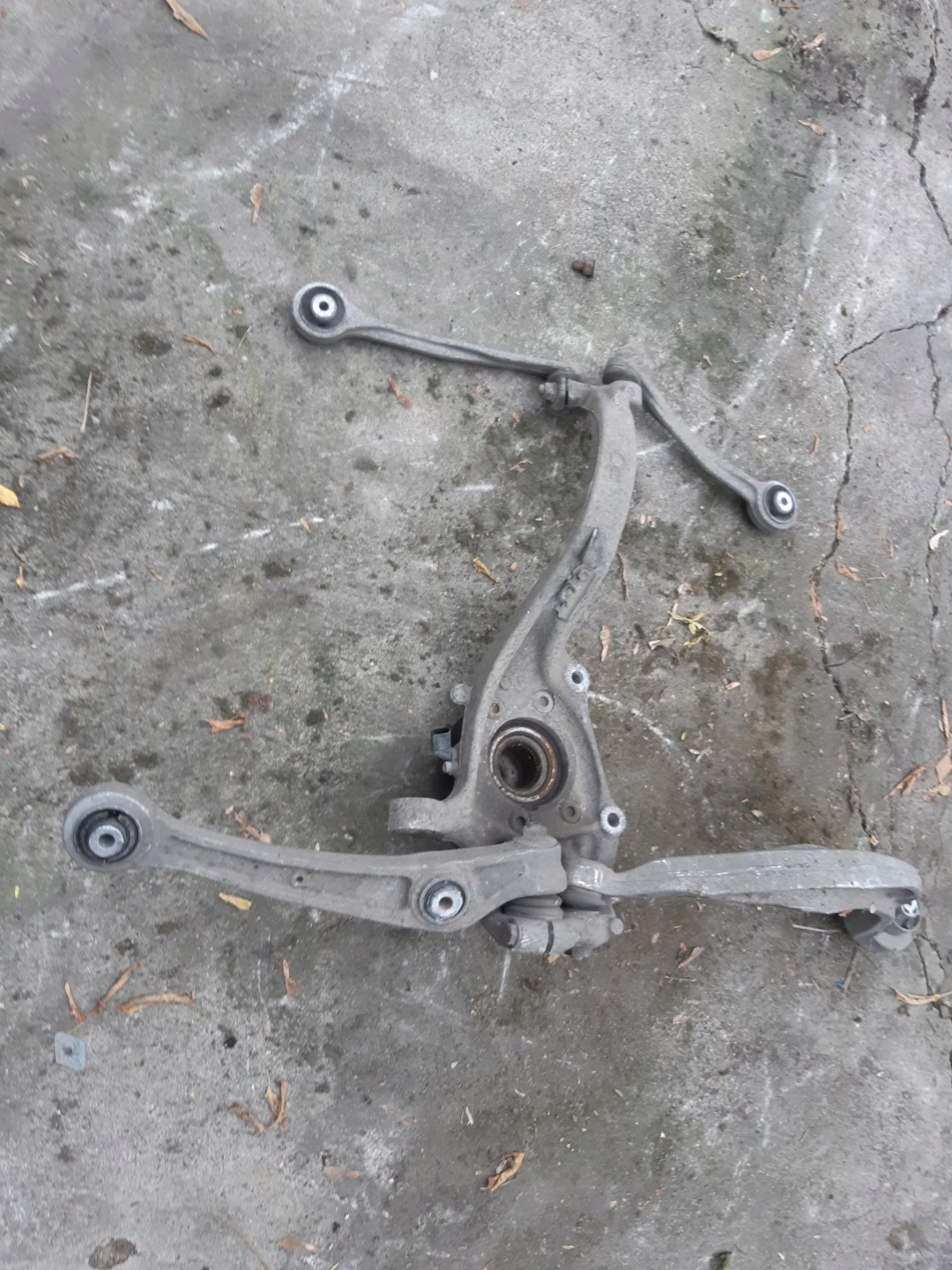AUDI A4 B8 A5 8T A6 C7 A7 swing right right front 8K0407258L