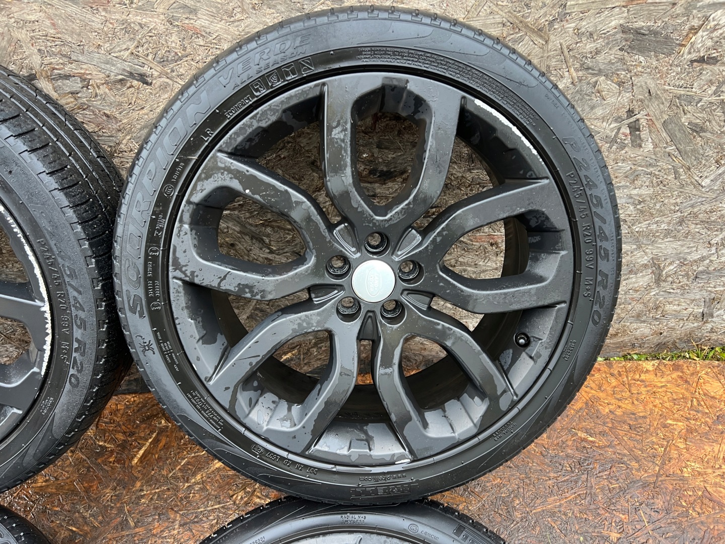 wheels discs LAND ROVER EVOQUE L538 DISCOVERY SPORT 20 8J ET45 EJ3M-DA