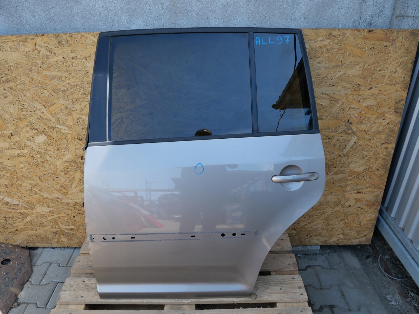 VW TOURAN LIFT heck links Tür
