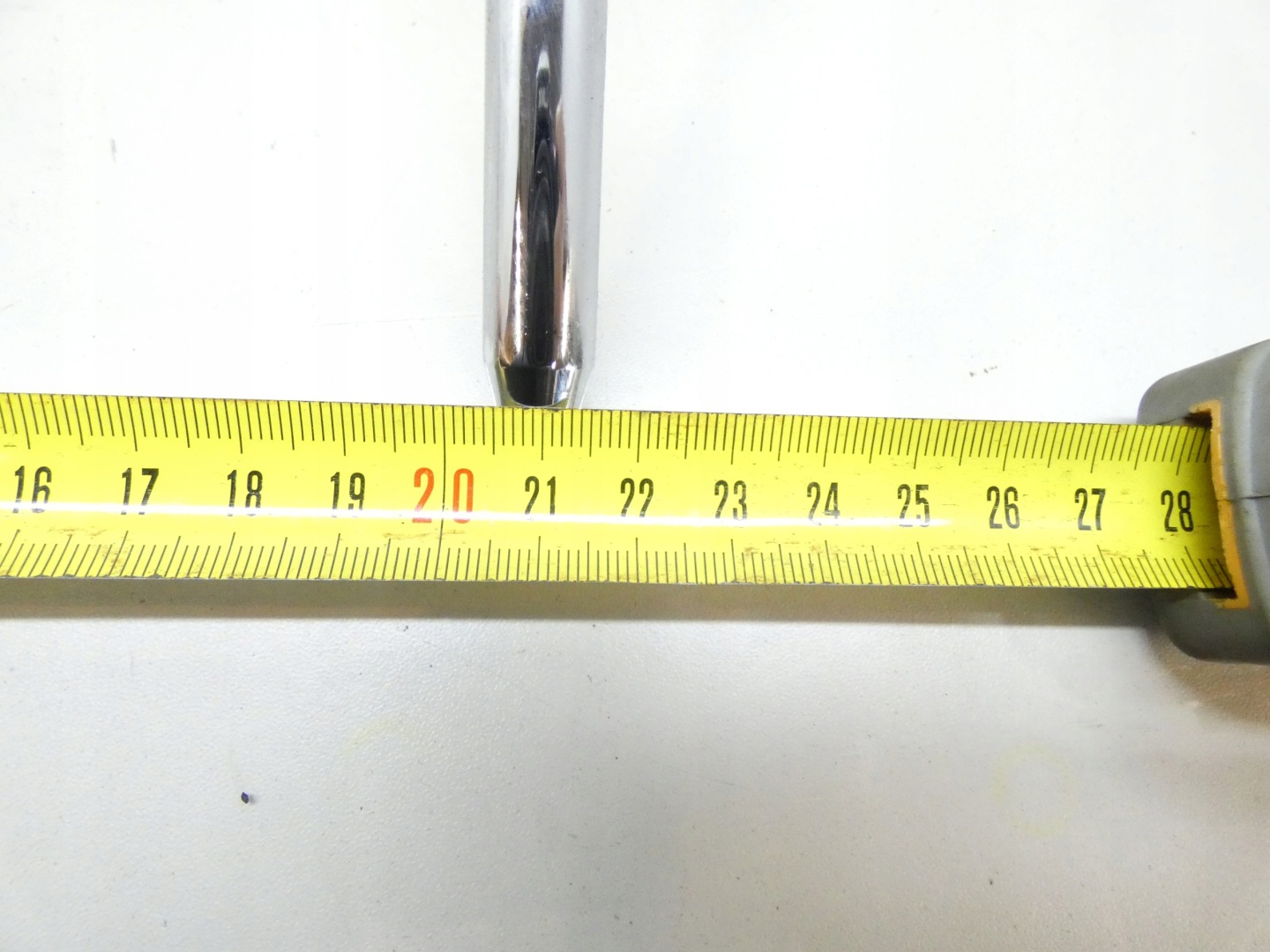 rest central rear part MERCEDES A KLASA W169 3D 04-12