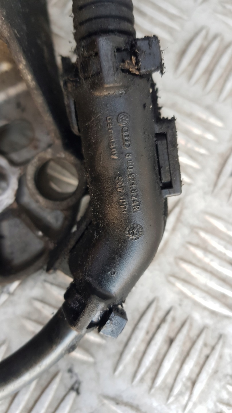 AUDI A4 B6 SUPERB engine mount airbag 1.9 TDI 8E0199352 right