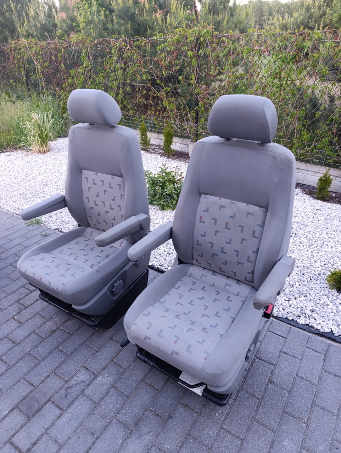 VW T5 T6 KOMPLET Sitze PRZEDNICH Sitz PASAZER KIEROWCA Sitze vorne L