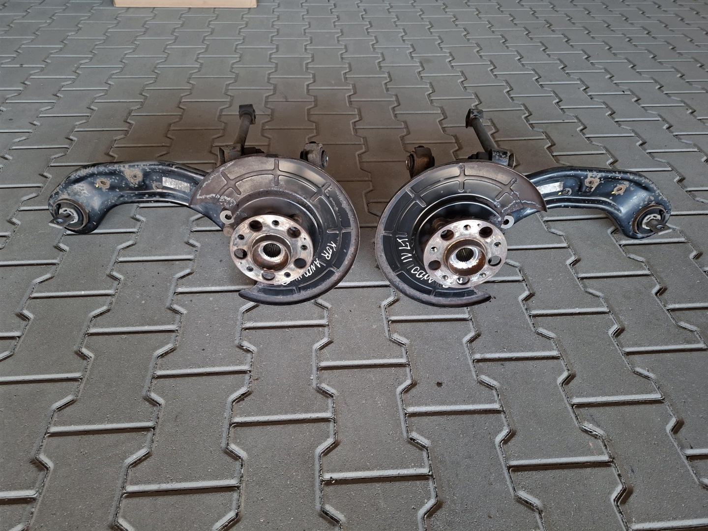 mozzo fusello posteriore posteriore destro 4X4 SSANGYONG KORANDO IV 4 C300 1.6 D e-XDi