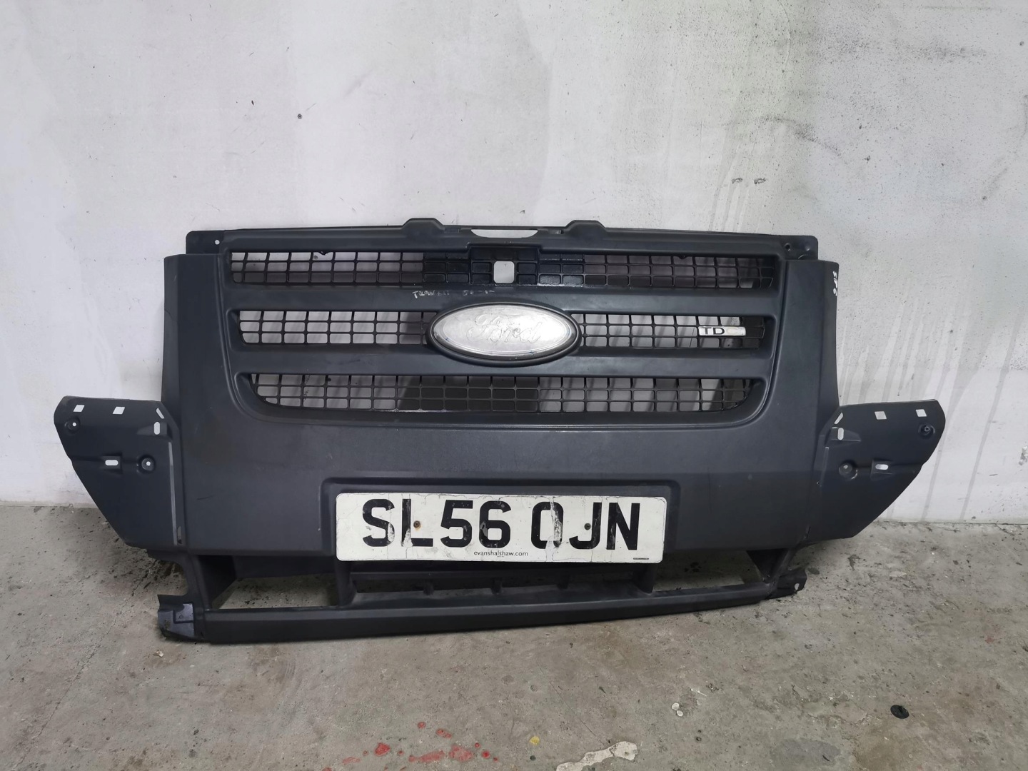 front bumper central FORD TRANSIT MK7 6C11-17E888-A