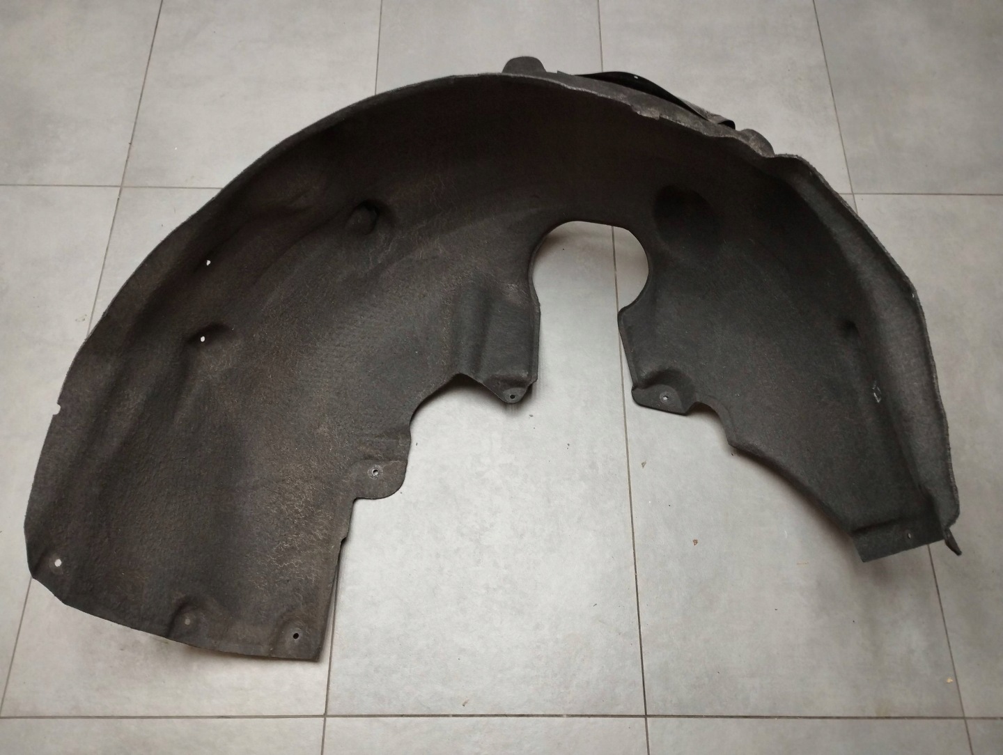 BMW 7 G11 mudguard left rear part