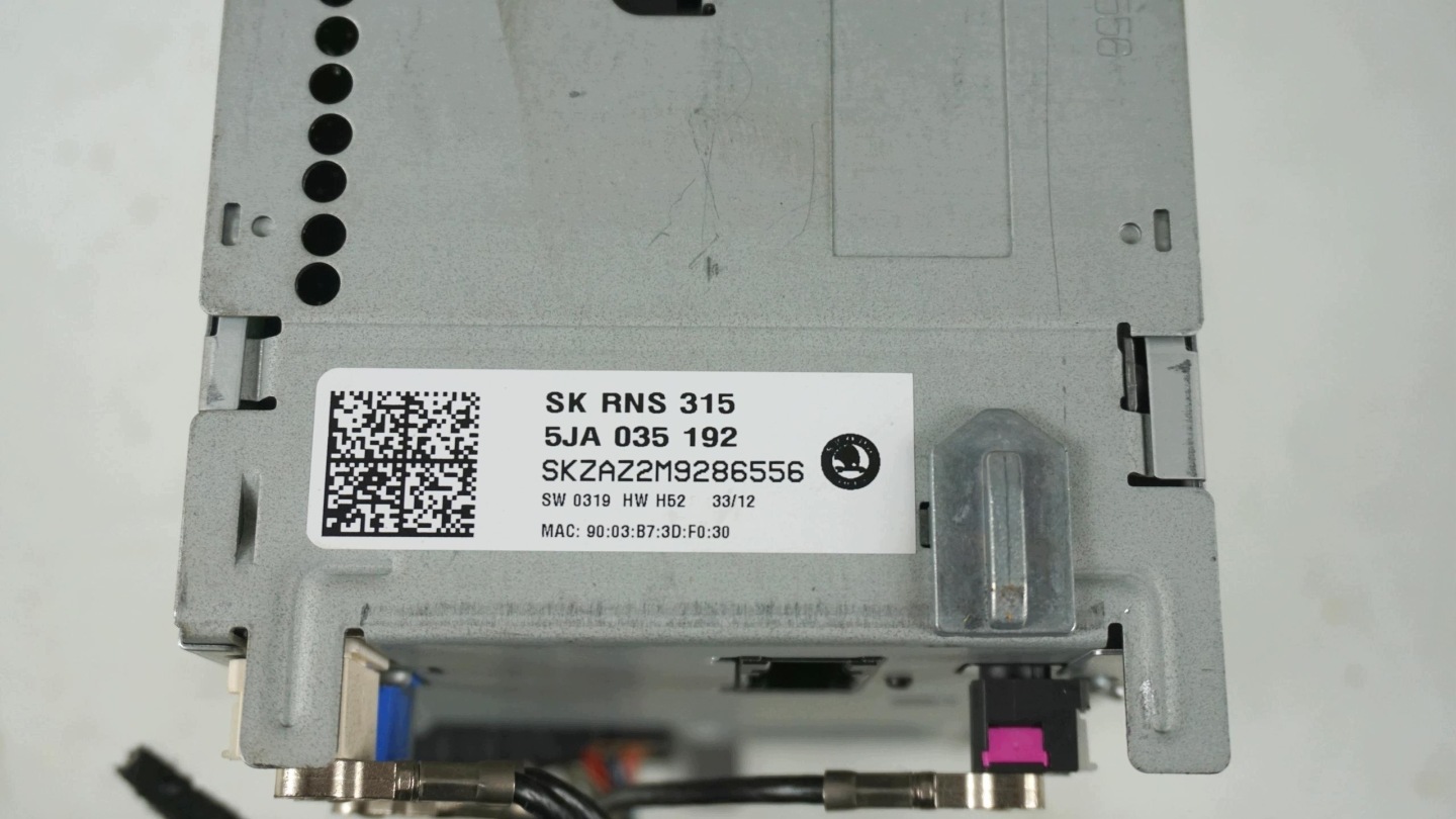 RADIO CD Radio SKODA RAPID 5JA035192