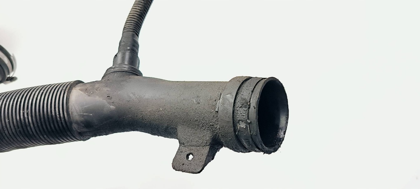 Schlauch rohr DOLOT 13333734 OPEL CORSA D