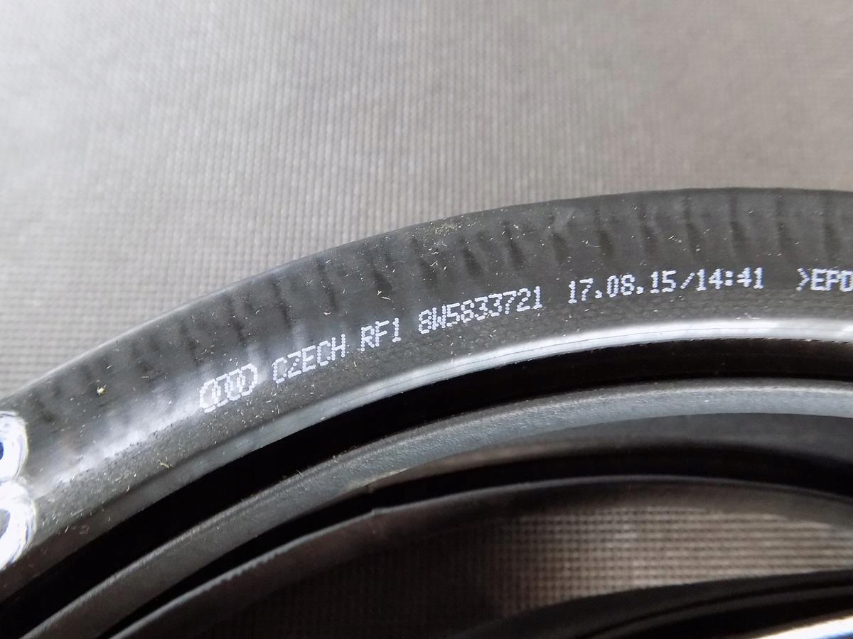 AUDI S4 A4 B9 Dichtsatz Tür heck 8W5833721