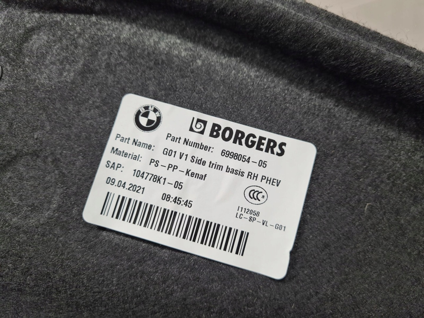 BMW X3 G01 side upholstery boot 6998054