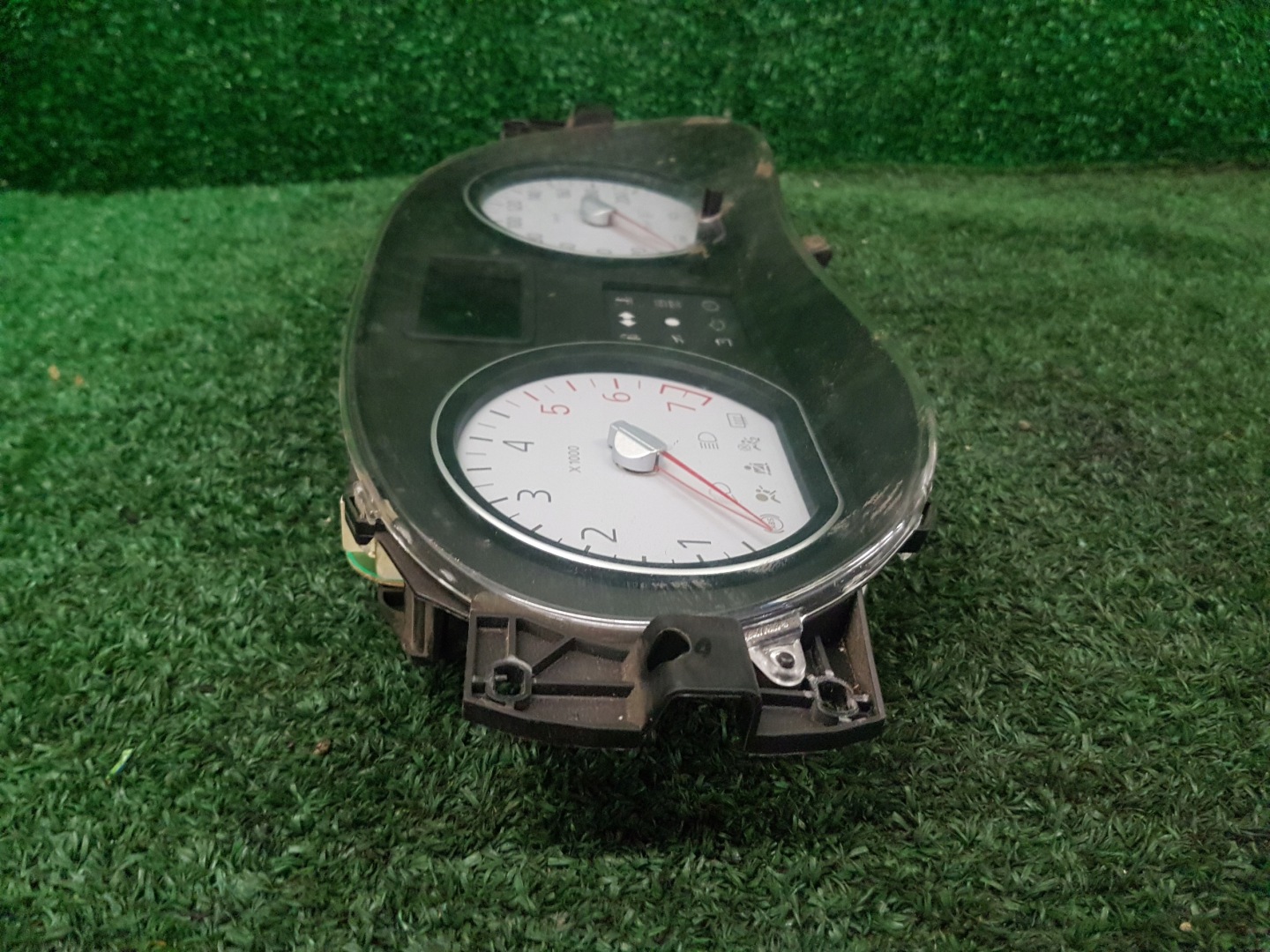 dials dials DACIA SANDERO P248100568R