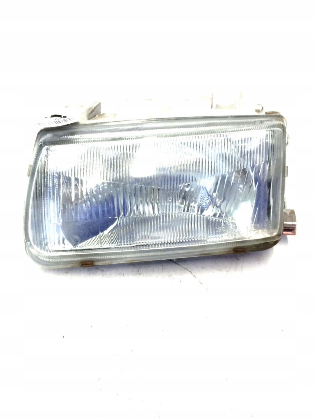 REFLEKTOR light front left VOLKSWAGEN POLO 08-441-1123