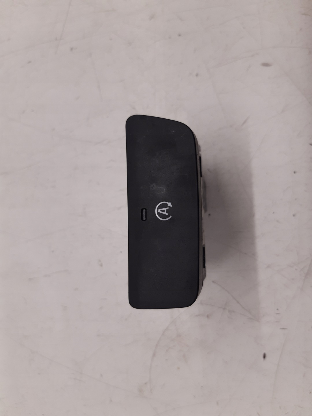 button start/stop 95018465 Opel Mokka A 1,6 CDTI