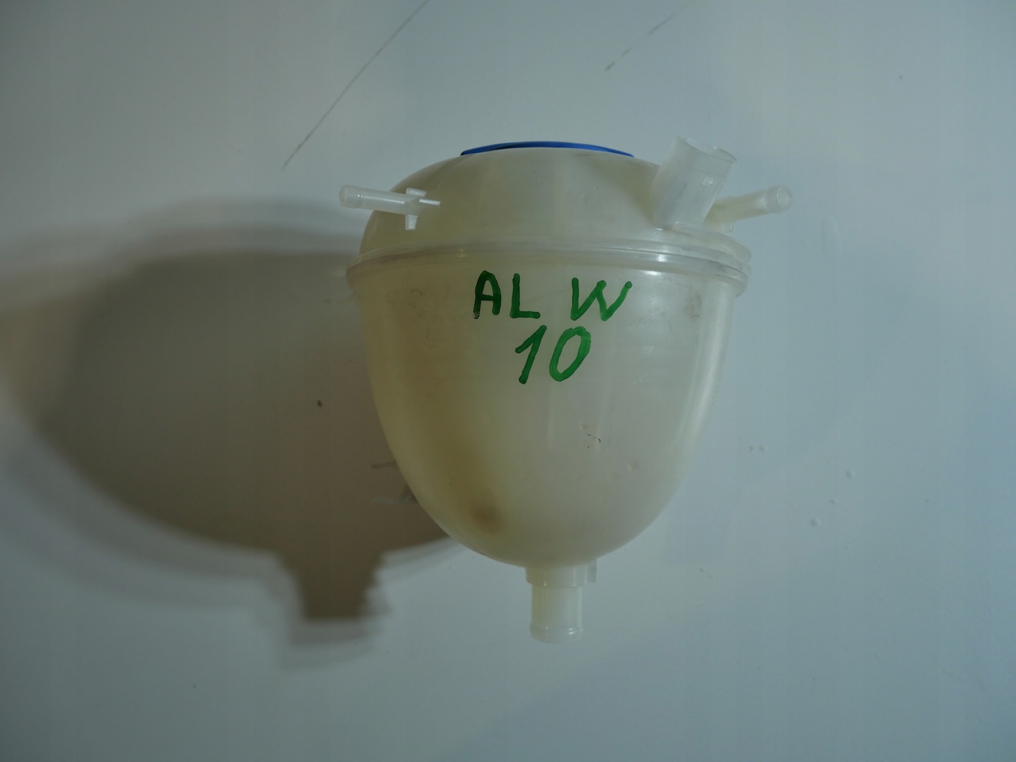 VW T6 water tank 7E0121407B