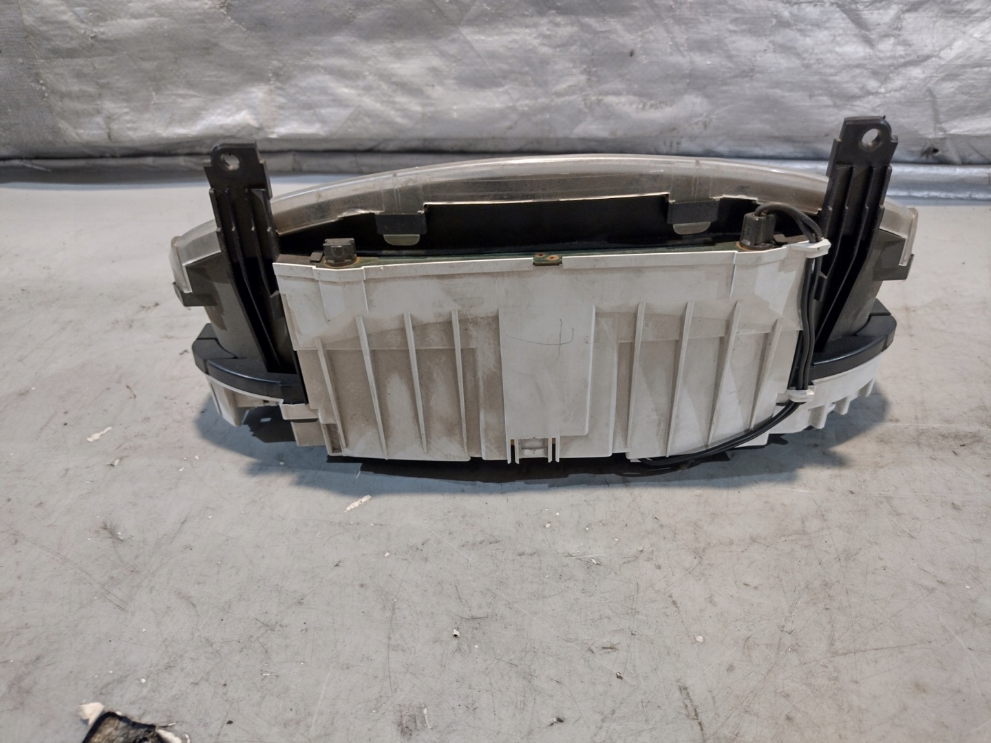 dials dials Honda CRV and 1 lift 2,0B HR0224408